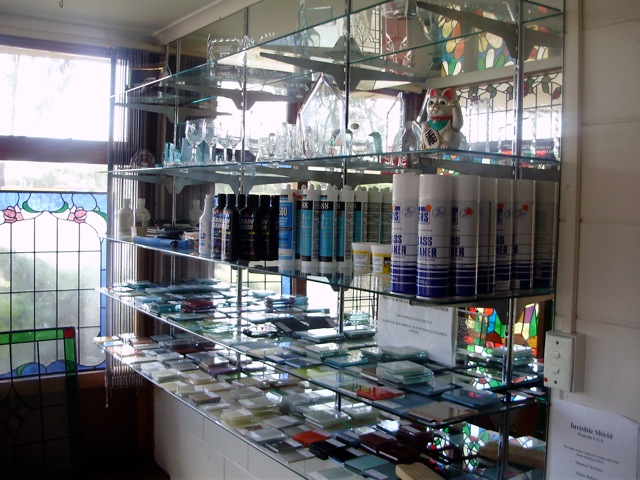 Glass Glazing & Glass Accessories Showroom